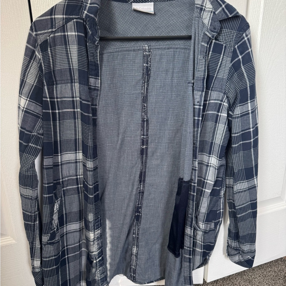 Columbia Navy and White Plaid Shirt